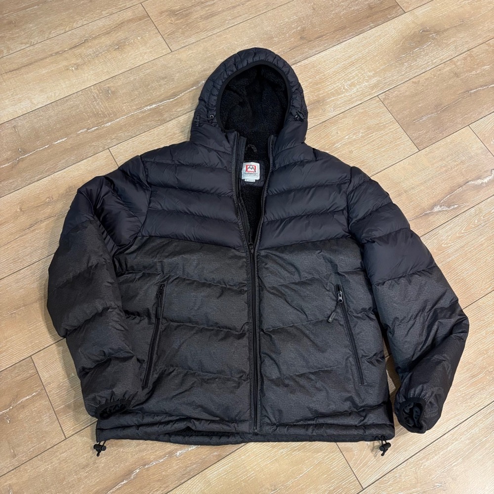 Avalanche Outdoor Supply Co Mens XL Puffer Jacket Sherpa Lined Hooded Black Gray